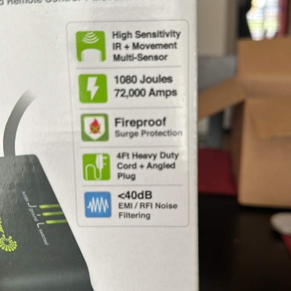 TrickleStat TS1810 TIER 2 AV ADVANCED POWERSTRIP+. (SKU 255) light use - Picture 7 of 7